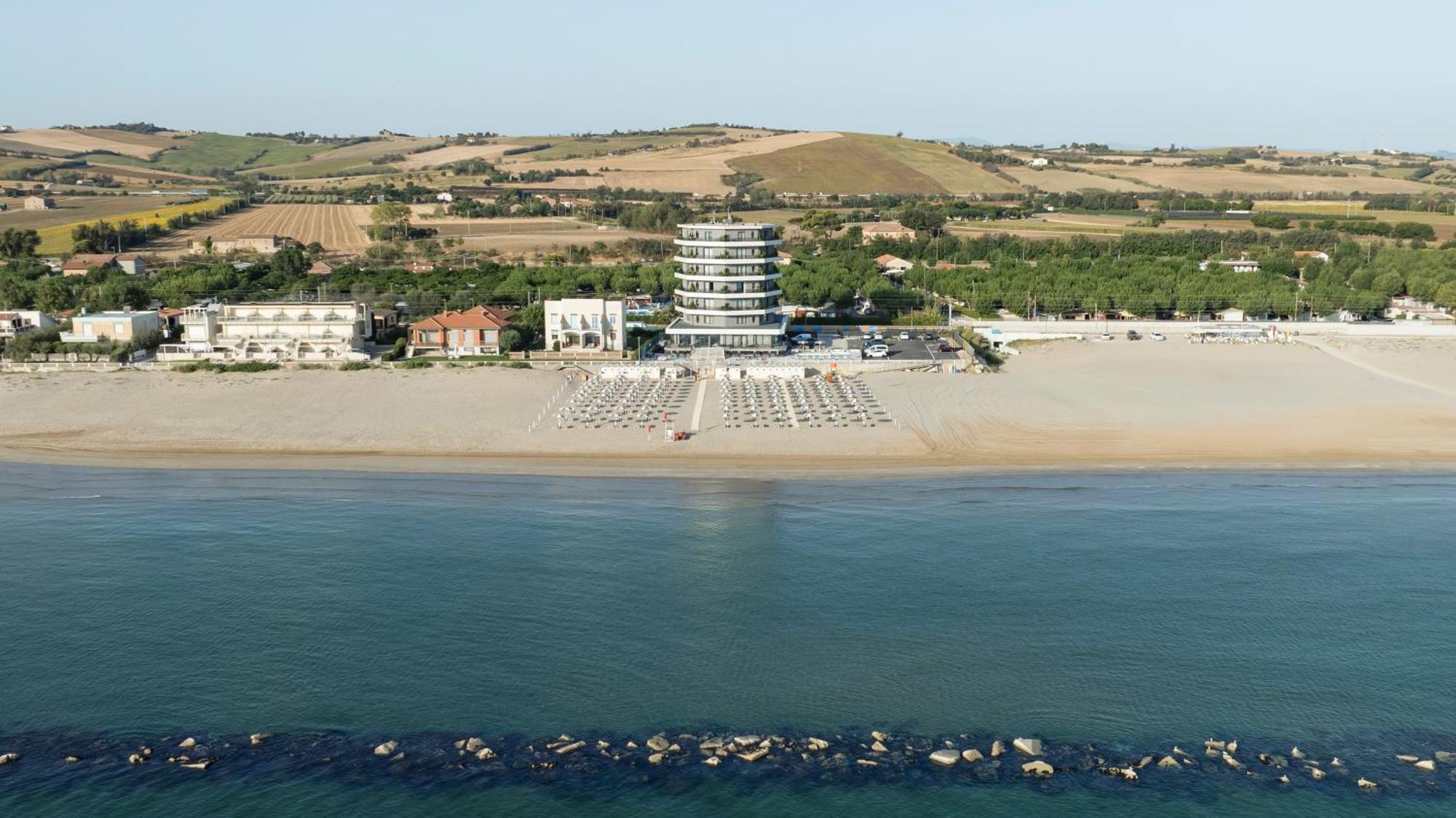 Hotel Playa Suite Fano Exterior photo