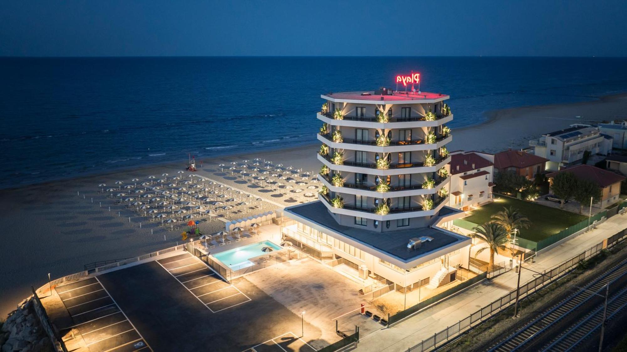 Hotel Playa Suite Fano Exterior photo